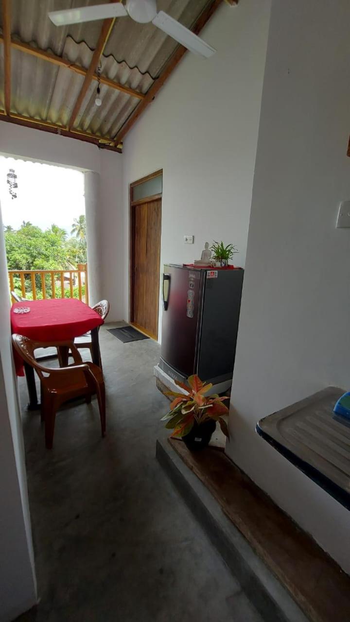 Jungle Beach Inn Unawatuna Luaran gambar