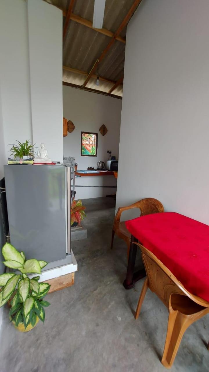 Jungle Beach Inn Unawatuna Luaran gambar